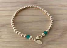 Load image into Gallery viewer, 9ct Yellow Gold and Green Onyx Beaded Bracelet